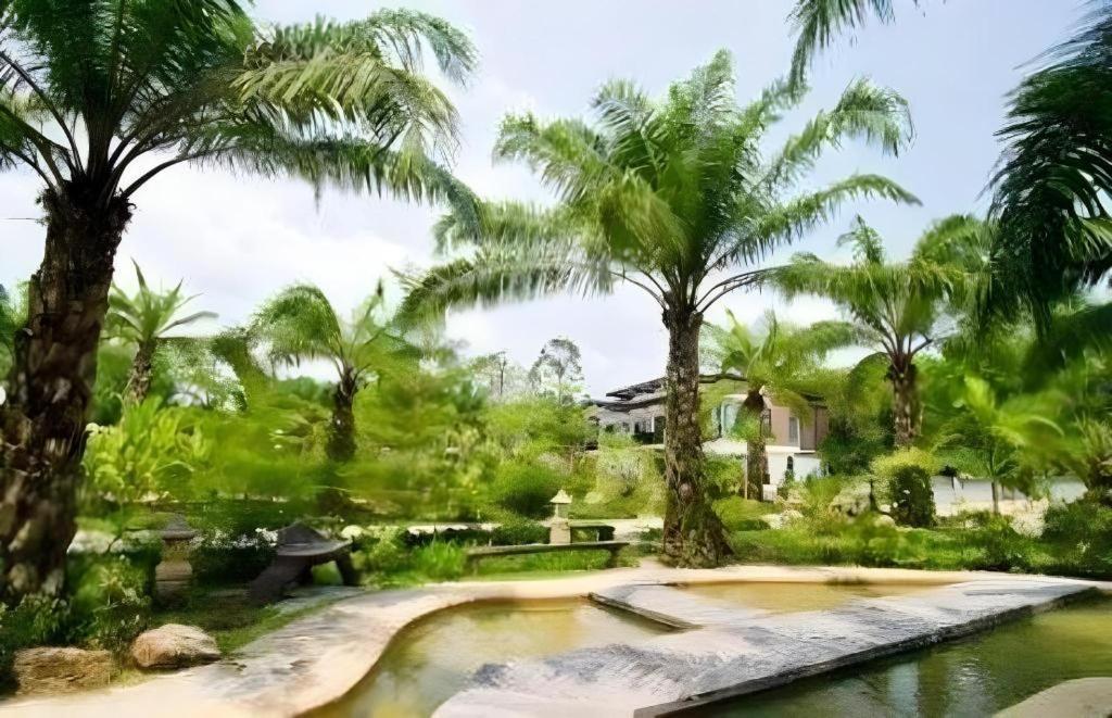 Nattha Waree Hot Spring Resort And Spa Ban Nua Khlong Bagian luar foto