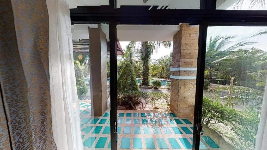 Nattha Waree Hot Spring Resort And Spa Ban Nua Khlong Bagian luar foto