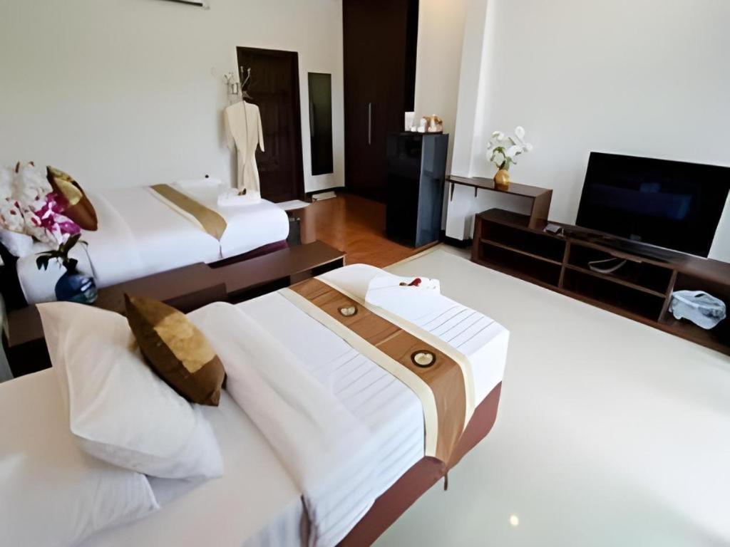 Nattha Waree Hot Spring Resort And Spa Ban Nua Khlong Bagian luar foto