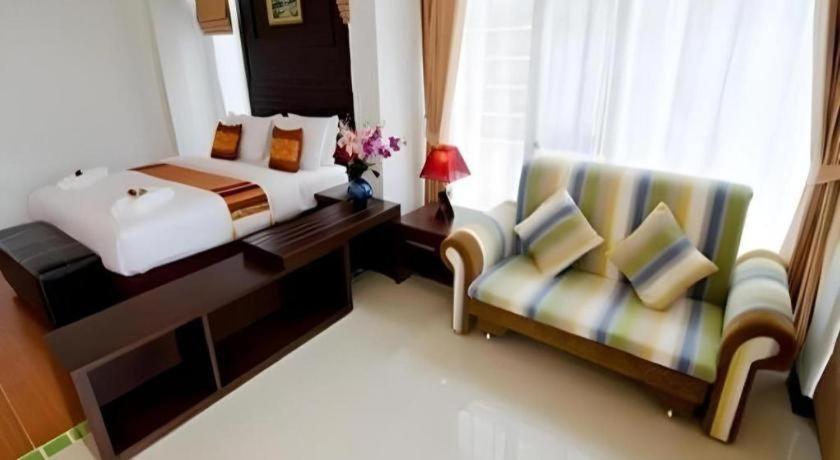 Nattha Waree Hot Spring Resort And Spa Ban Nua Khlong Bagian luar foto